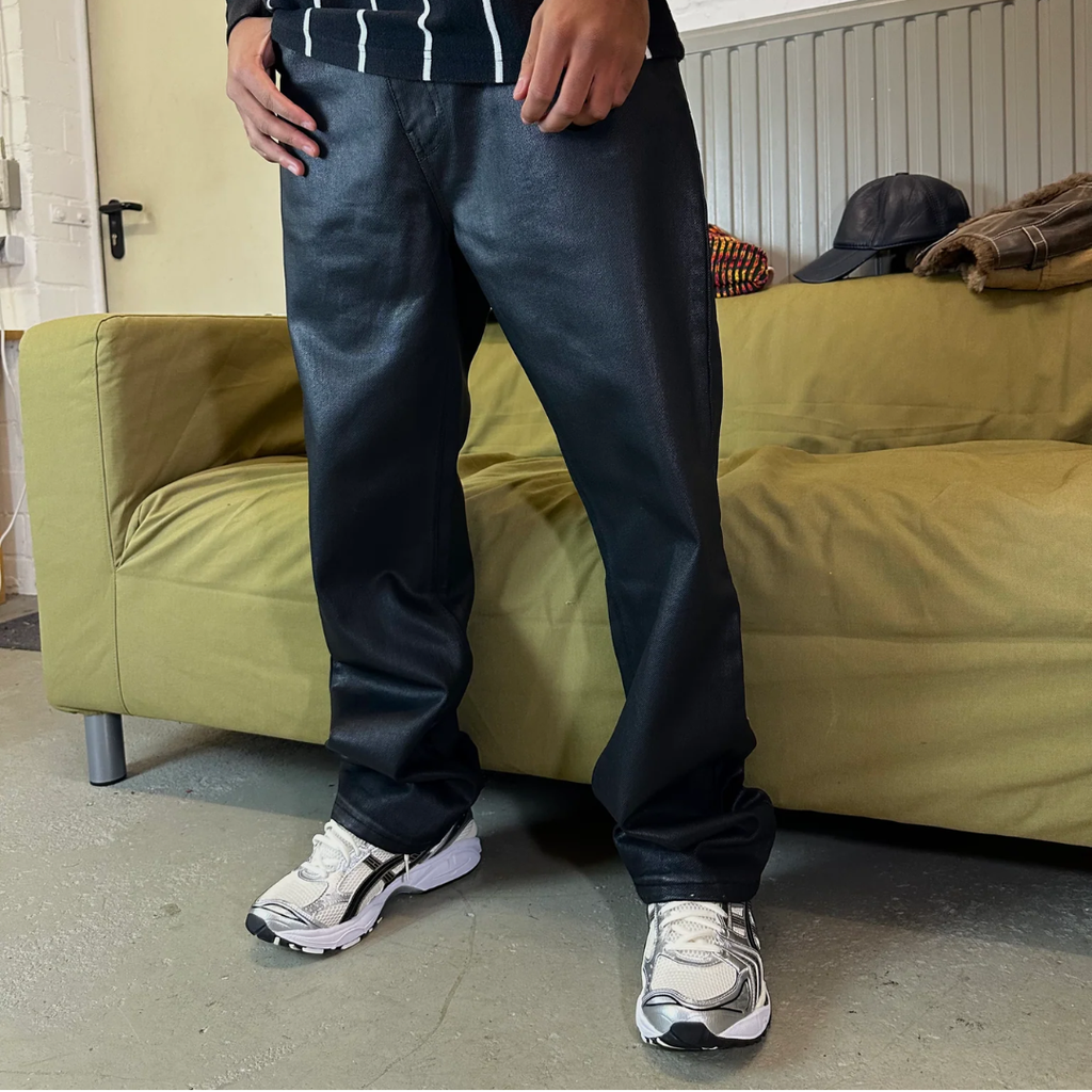 SANE - Waxed Loose Jeans