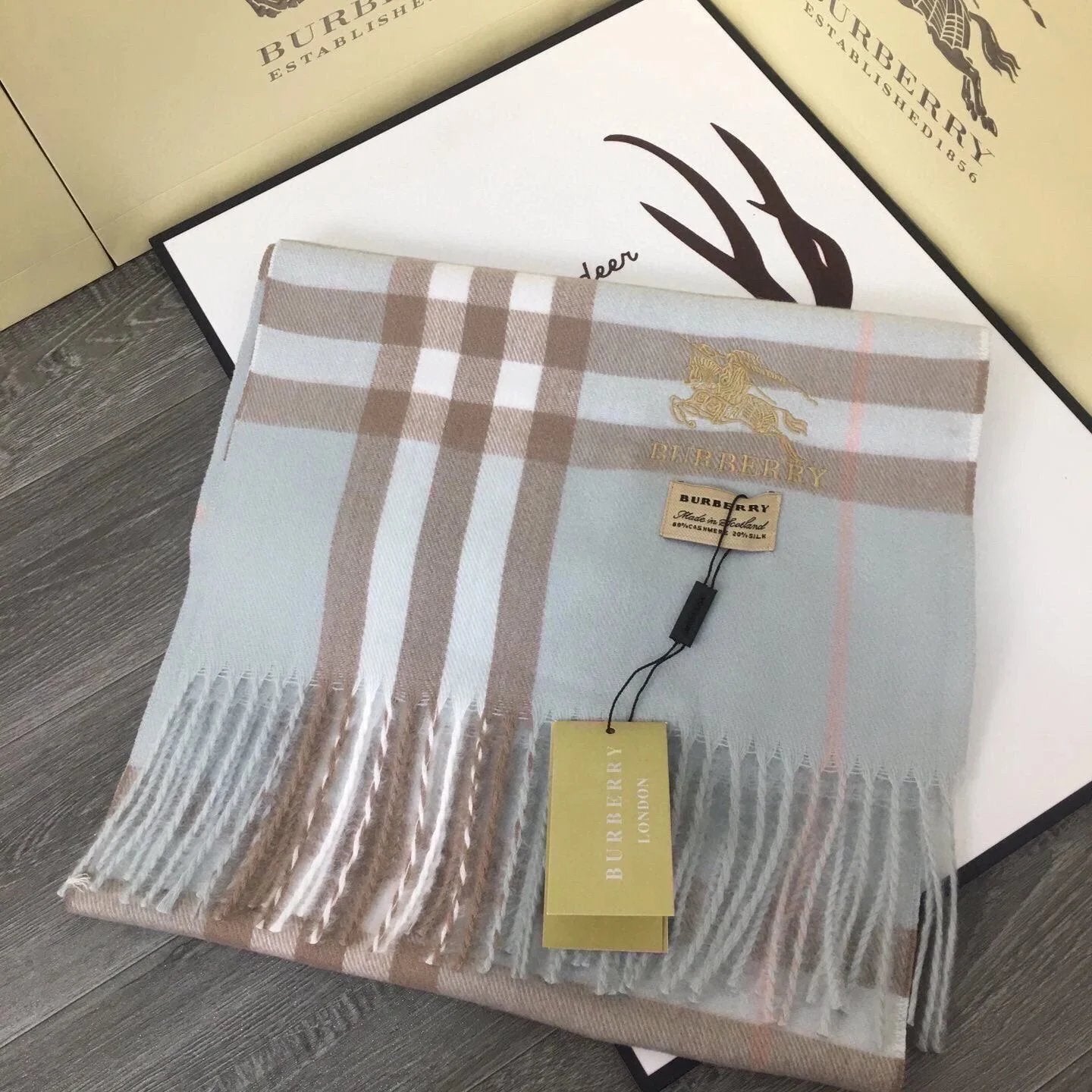 BB cashmere fashion scarf